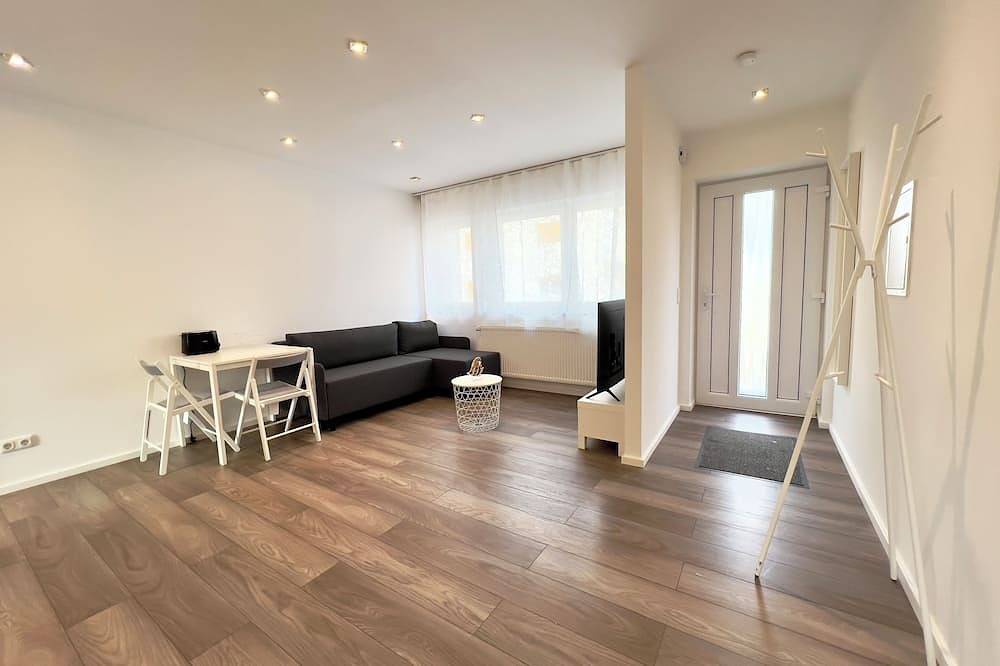 Ganze Wohnung, Fühle dich wie zu Hause im Taunus in Flörsheim, Main-Taunus-Kreis