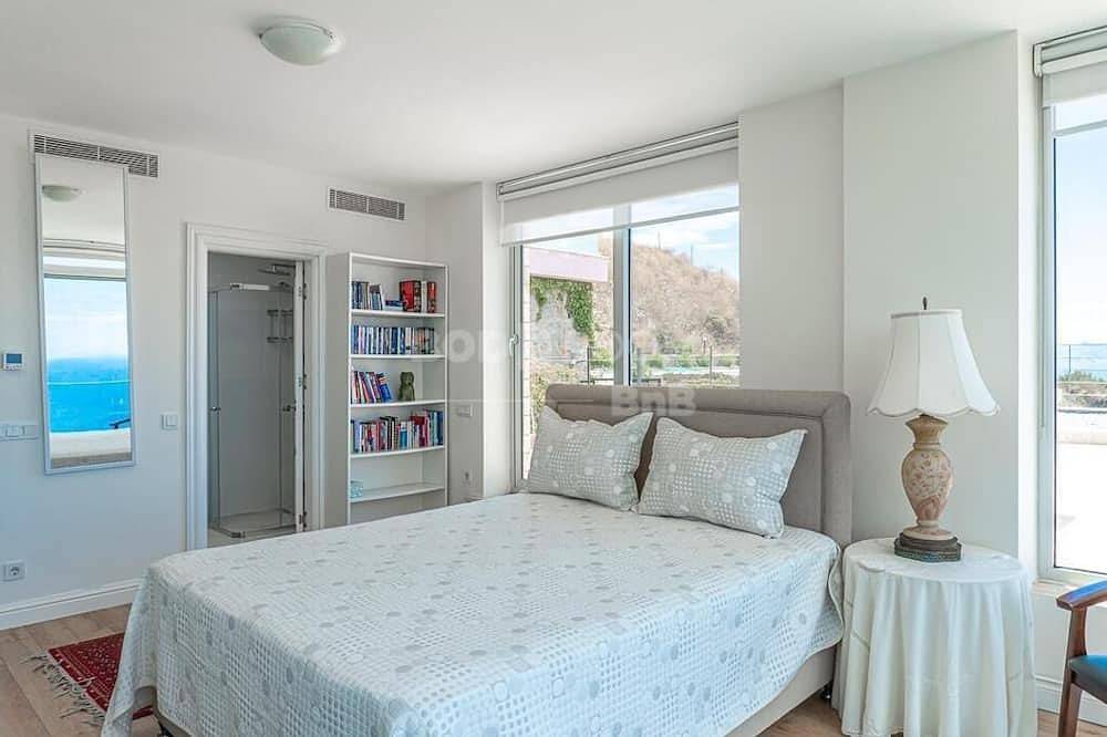 Aegean Sea View Villa • Panoramic Bliss in Bodrum, Provinz Muğla