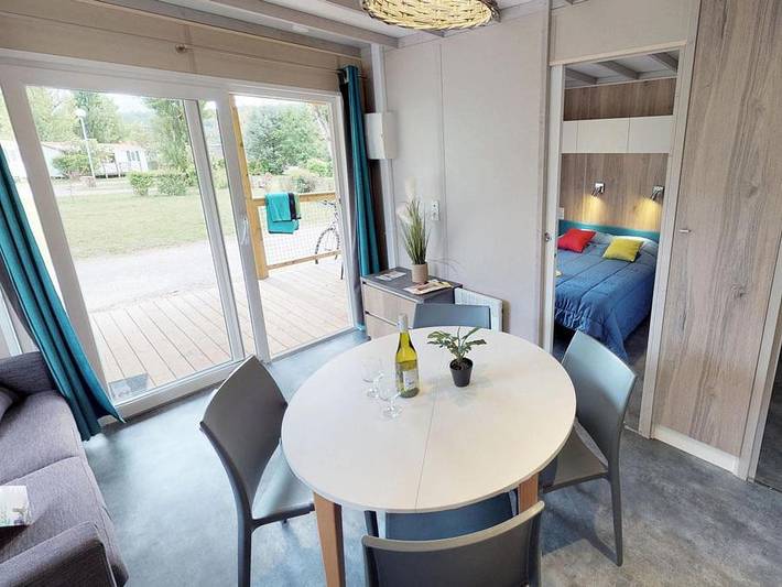 Chalet pour 5 personnes, avec bassin pour enfant dans l' Ain - 2