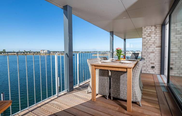Ganze Ferienwohnung, Appartement mit Meerblick 200m zum Strand mit Terrasse und Parkplatz in Olpenitz, Kappeln