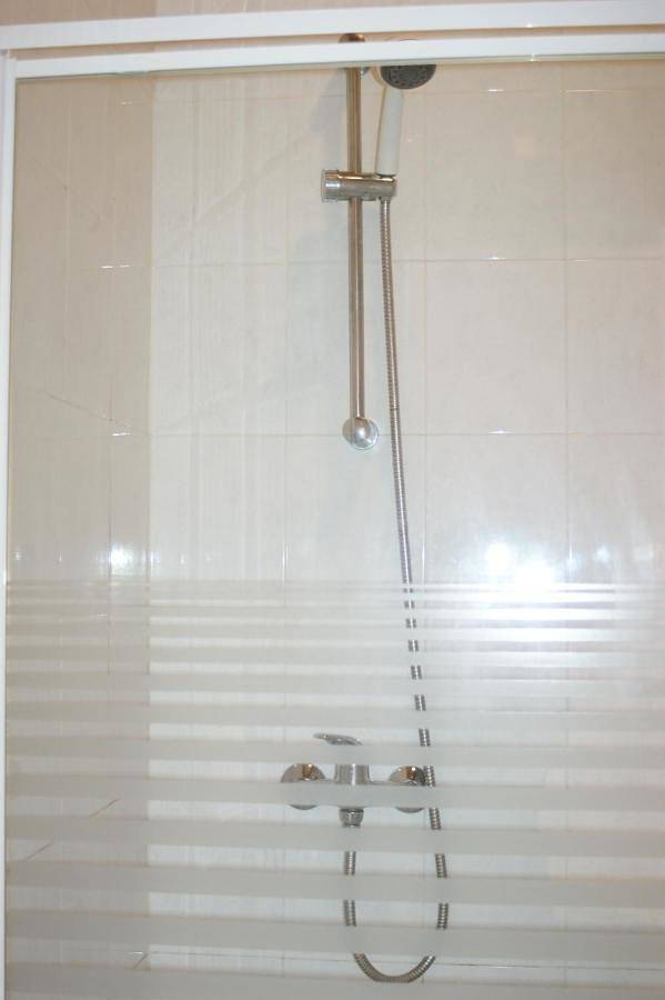 Hôtel pour 2 personnes, avec sauna et jardin ainsi que vue et piscine, animaux acceptés à Cronat - 3