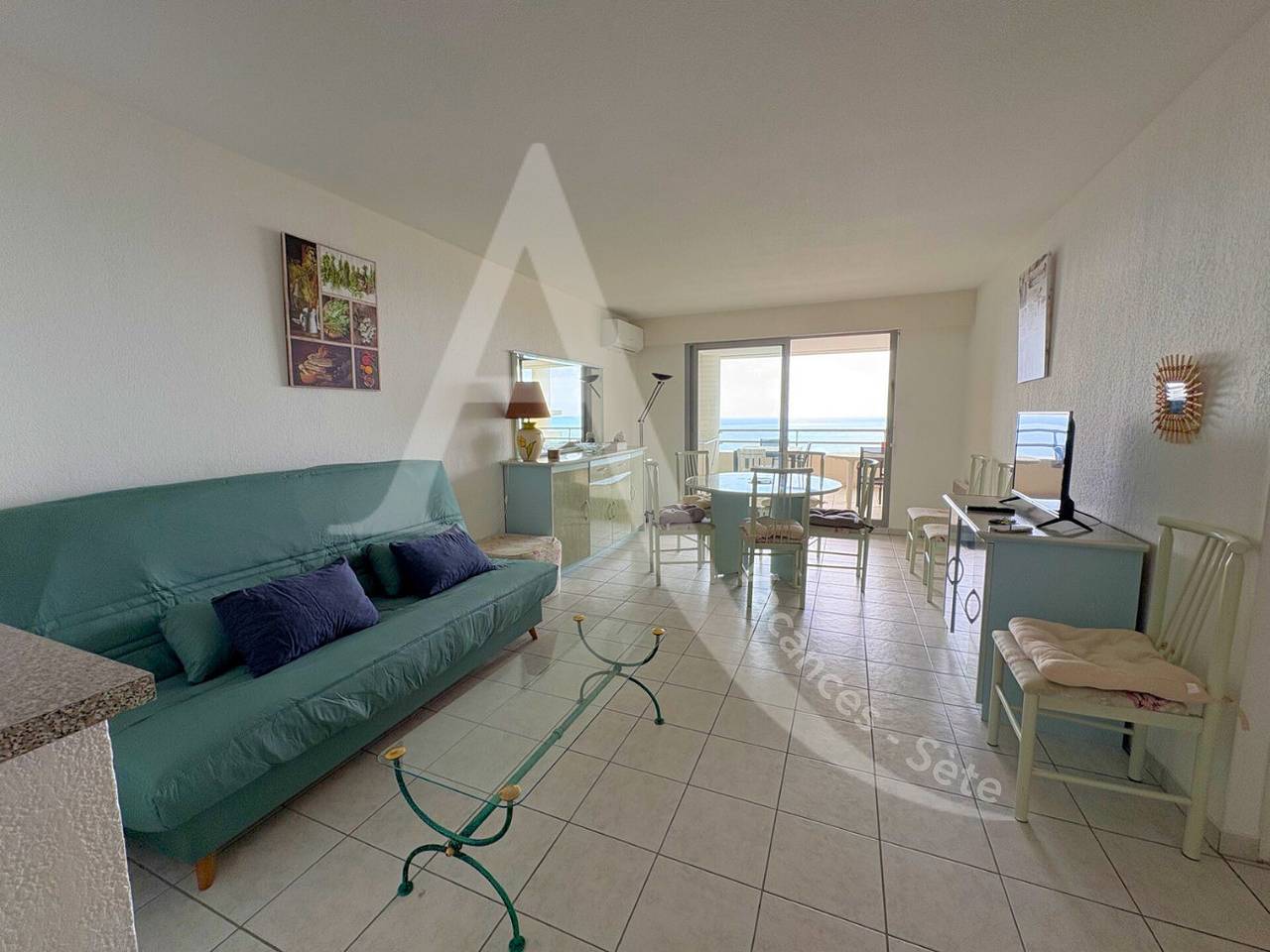 Appartement entier, 077 / T3 Vue Mer Avec Piscine, Parking Et Garage in Mont Saint-Clair, Sète