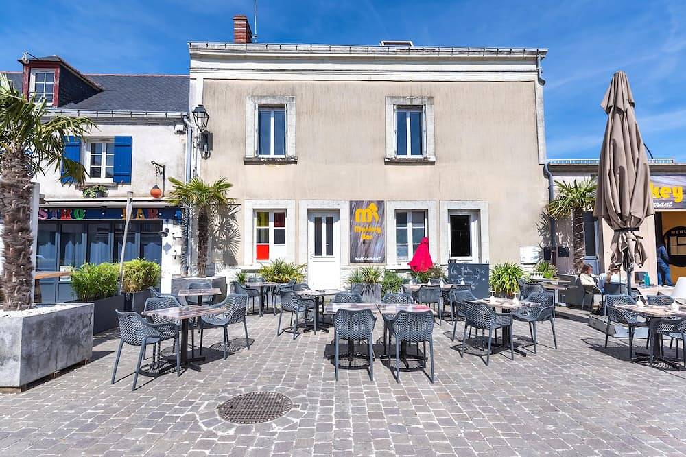 Appartement entier, Beau studio avec vue sur Loire in Bouchemaine, Région d'Angers