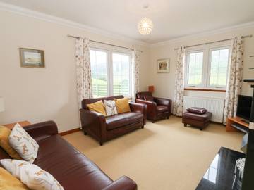 Log Cabin for 6 People in Loch Eil, Scotland, Photo 4