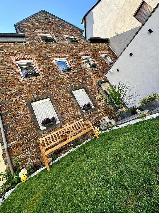 Ferienwohnung für 2 Personen, mit Ausblick in Klotten