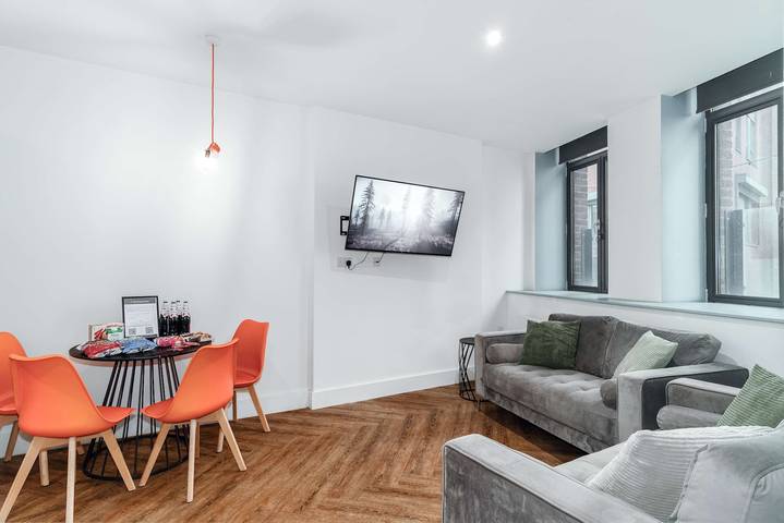 Apartment for 6 people, child-friendly in Salford