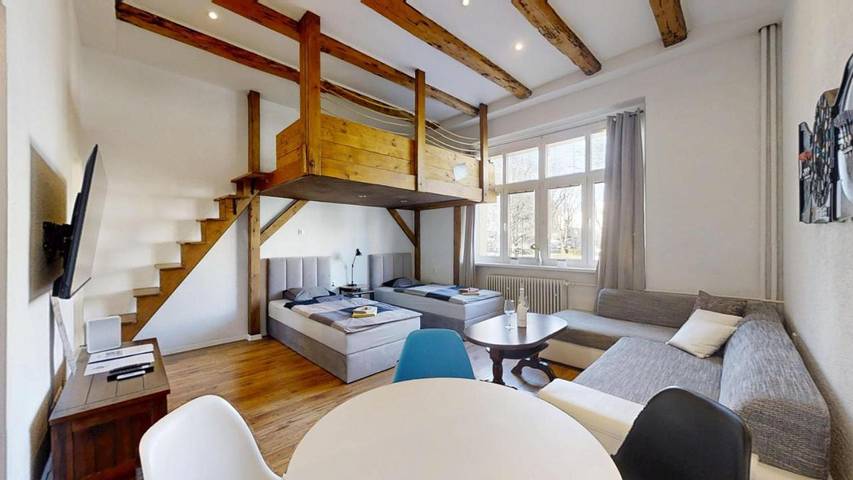 Appartement de vacances pour 7 personnes, avec jardin et vue, adapté aux familles