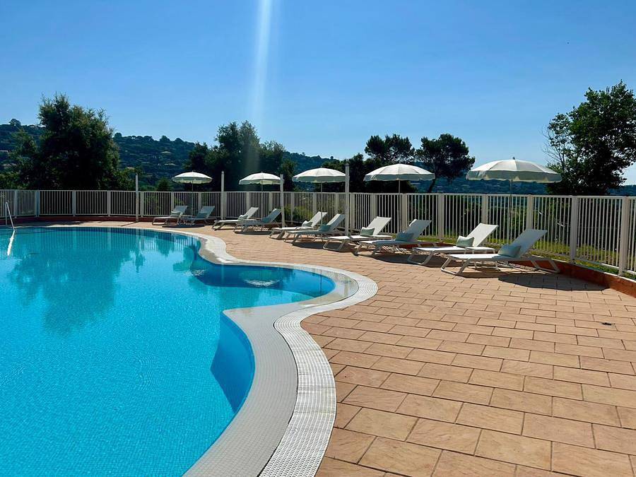 Camping Le Parc des Chênes - Chalet 6 personen - Klimatisiertes Chalet 3 Zimmer in La Croix-Valmer, Draguignan Region