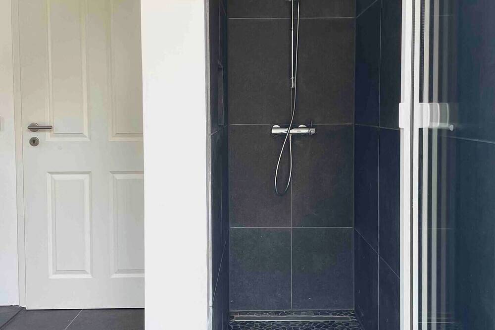 Stilvolles Loft-Haus nahe Hannover mit privatem Garten & Parkplatz in Garbsen, Hannover und Umgebung