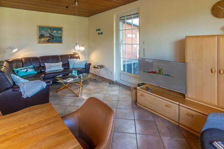 Ferienhaus für 4 Personen, mit Terrasse und Garten in Dornumersiel - 3