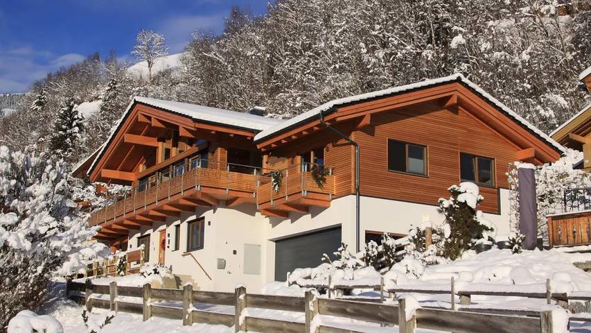 Chalet für 12 Personen, mit Terrasse und Sauna in Bramberg am Wildkogel