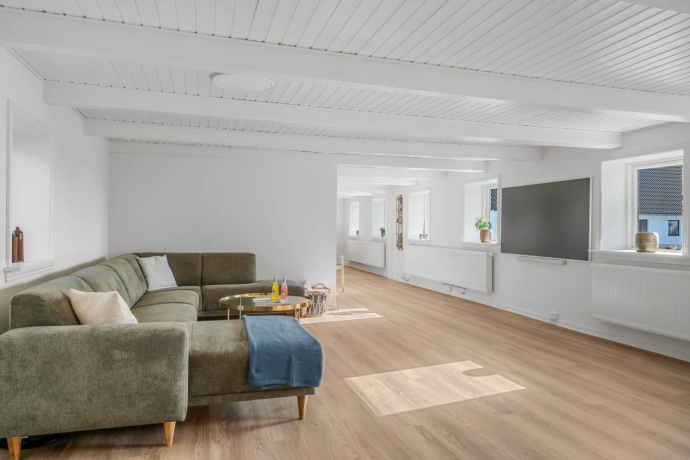 Luxury house with outdoor hot tub and activity room, and unique view of Thy National Park in Hanstholm, Thy Nationalpark