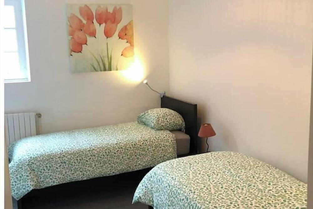 Charming house overlooking the Loire in Bouchemaine, Angers region