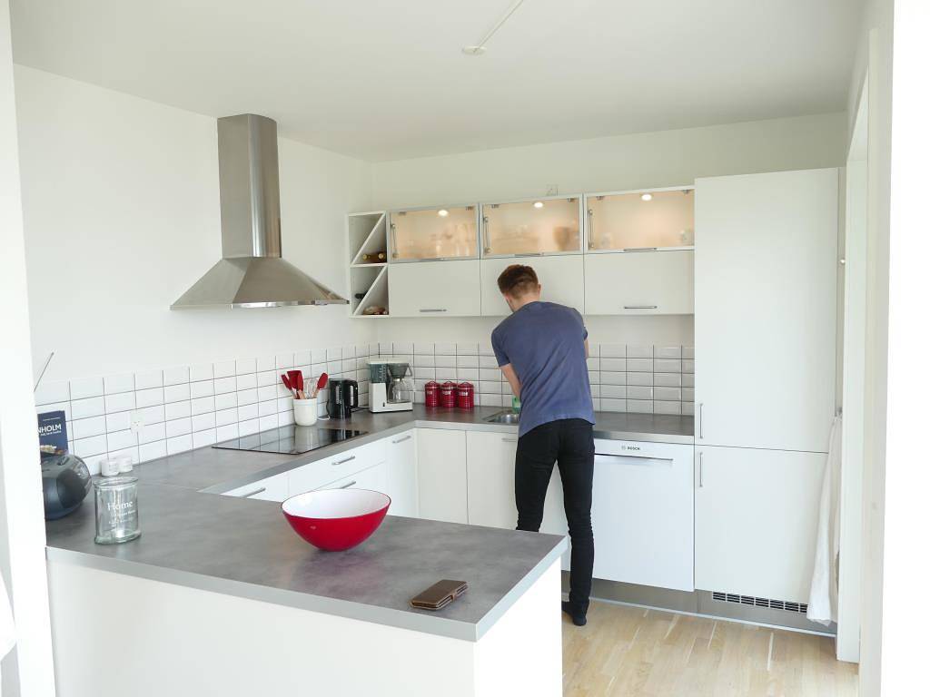 Großes Haus in der Nähe des Hafens in Nykøbing Mors mit fantastischem Blick auf den Hafen, die Stadt und die Sallingsund Brücke. in Nyköbing Mors, Morsø