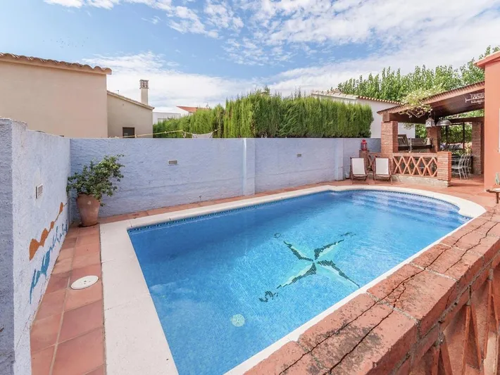 Ferienhaus für 5 Personen, mit Garten und Pool - 1