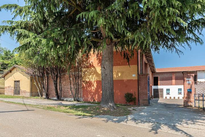 Ferienhaus für 10 Personen, mit Balkon und Garten