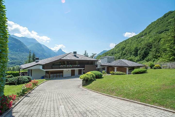 Villa für 16 Personen, mit Whirlpool und Sauna sowie Garten - 1