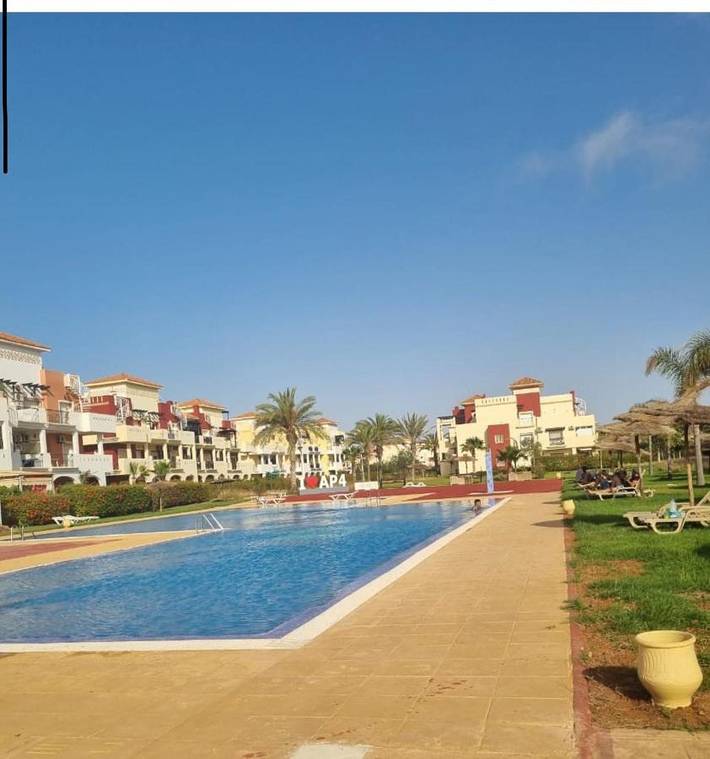 Location de vacances pour 5 personnes, avec vue ainsi que piscine et terrasse, animaux acceptés à Saïdia