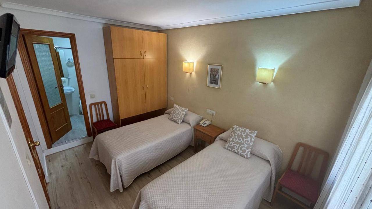Economy Double Room in Albacete, Provincia de Albacete