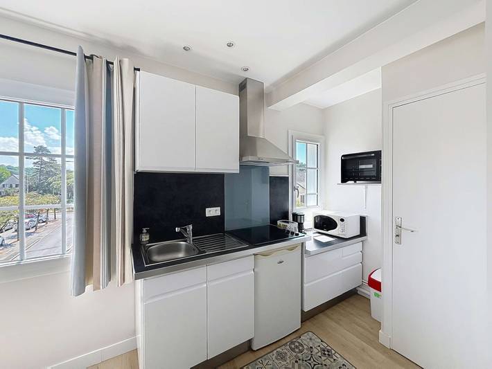 Ganze Wohnung, Wohnung 100m vom Strand, nahe zu Geschäften, ideal für Küsten- und Naturentdeckungen in Jullouville, Côte de la Déroute