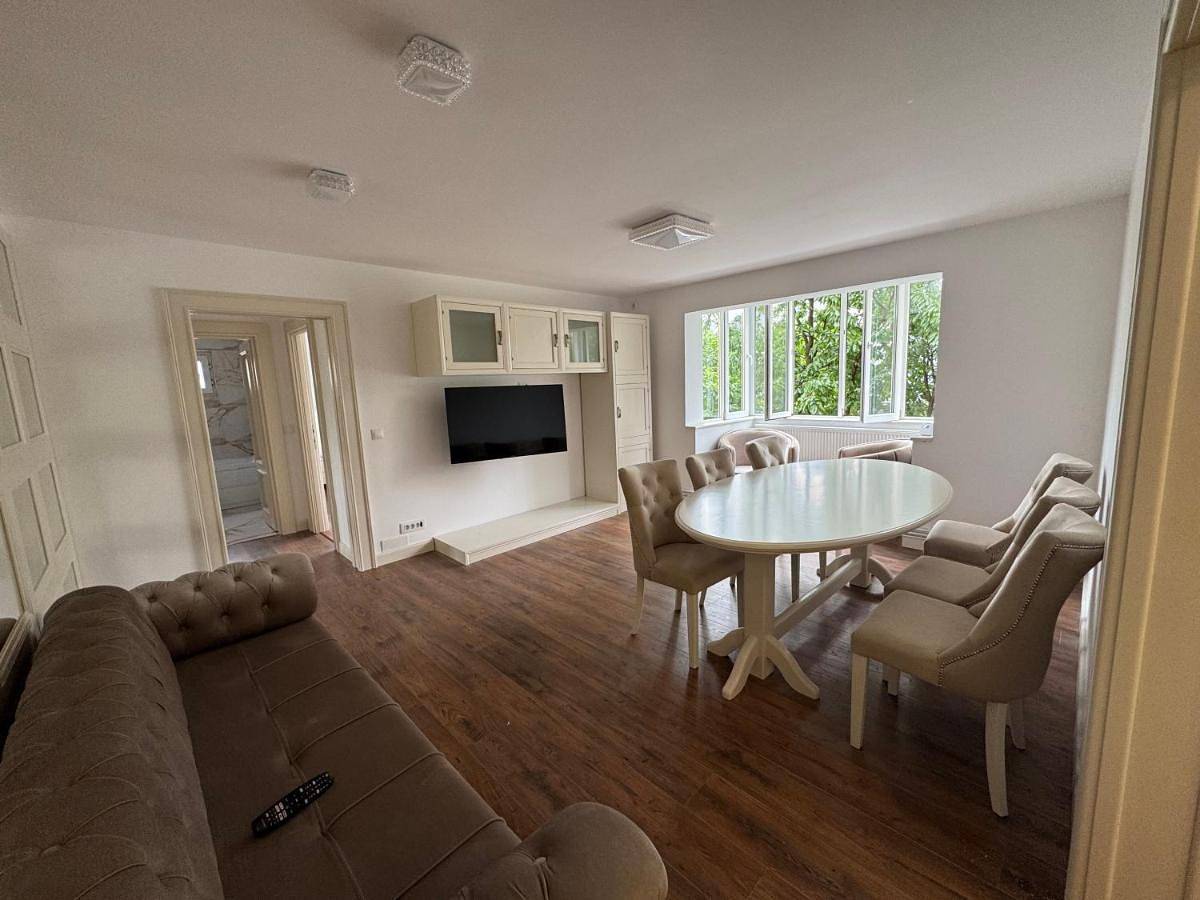 Appartement entier, One-Bedroom Apartment in Baia Mare