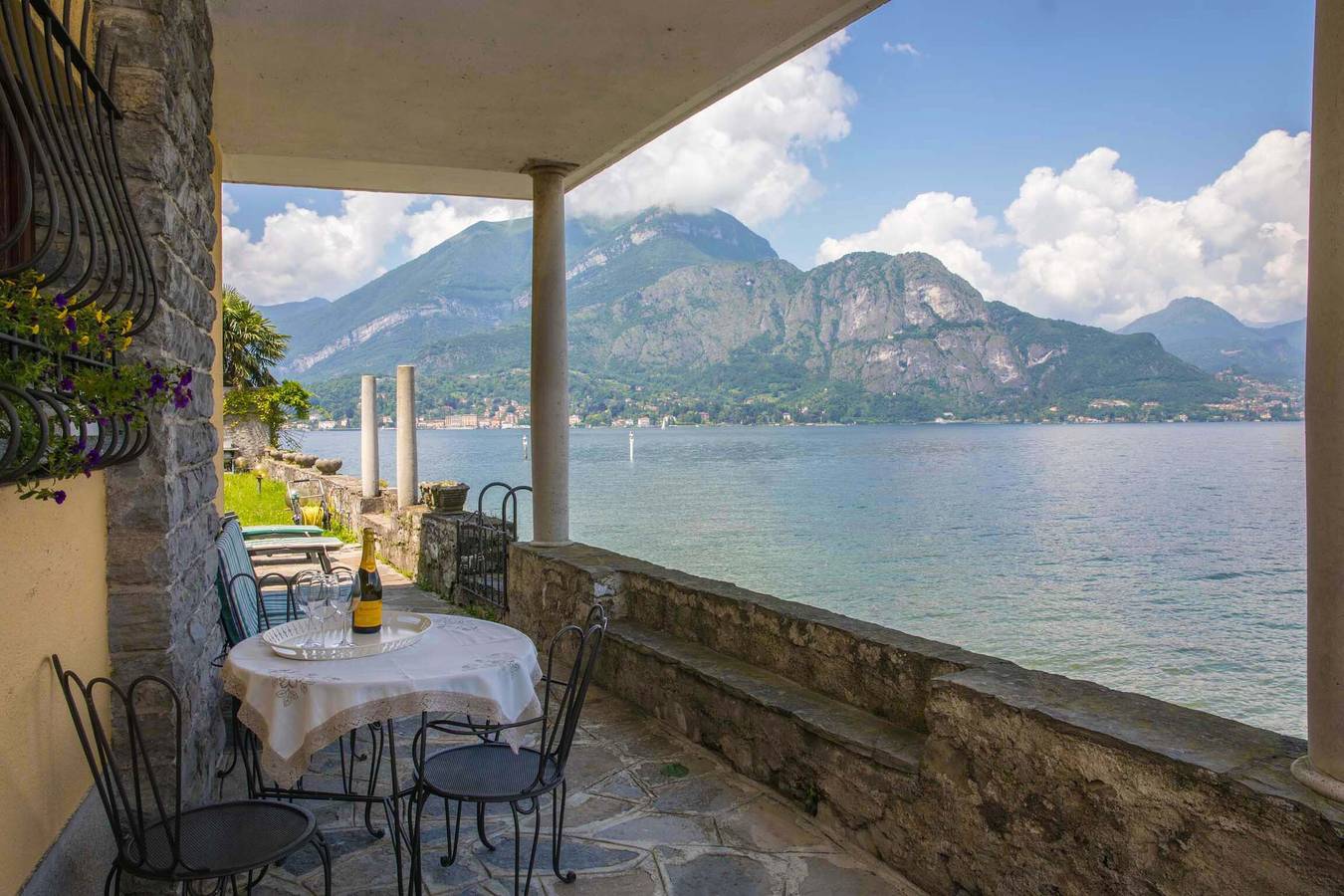 Apartamento entero, Apartamento vacacional "La Punta Bellagio" con vistas al lago, Wi-Fi, jardín y terraza in Bellagio, Municipio de Bellagio