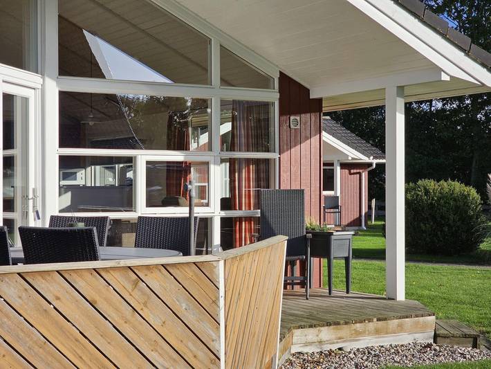 Ferienhaus für 4 Personen, mit Terrasse und Garten sowie Sauna in Presen - 2