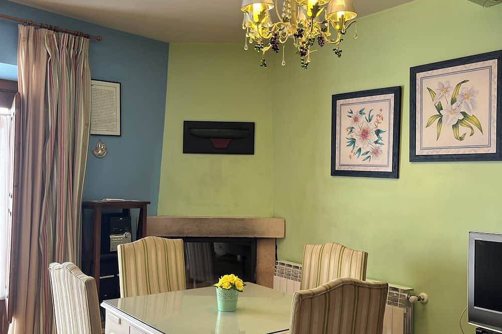The Feng Shui House Perseverance for 4 people in Sepúlveda, Segovia Province