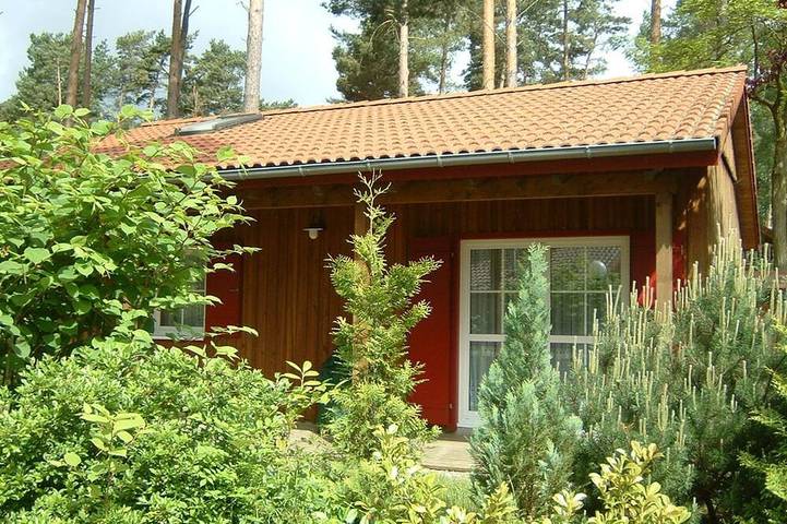 Ferienhaus für 5 Personen, mit Garten in Jabel