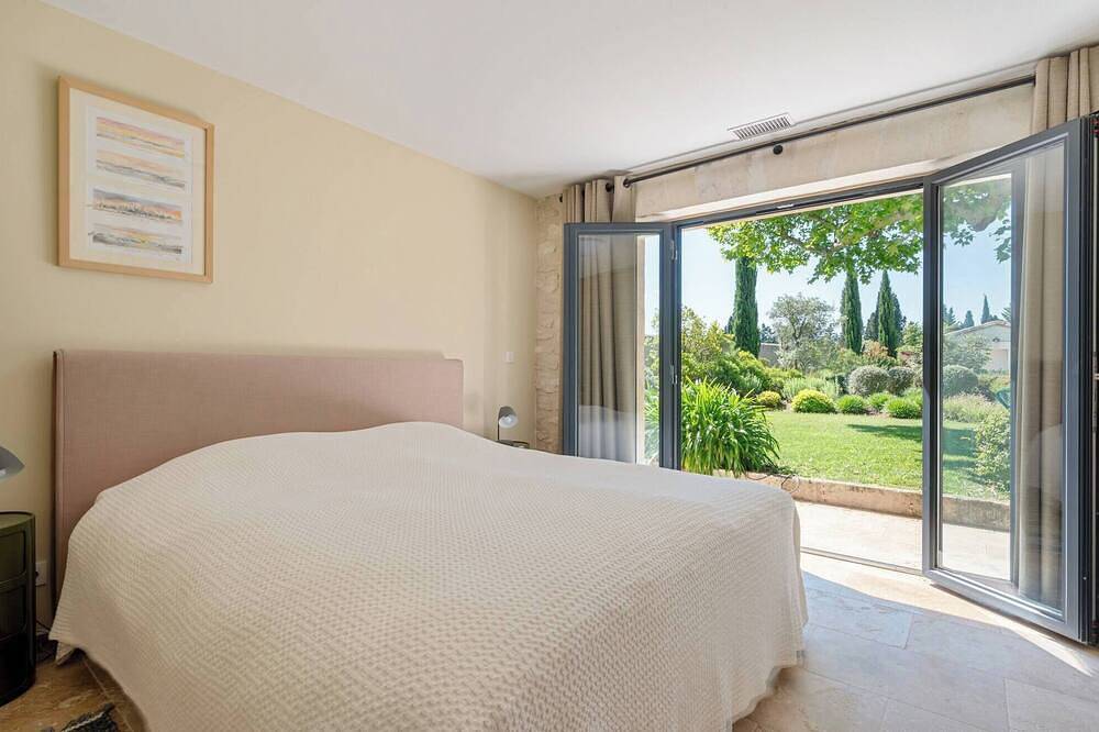 Rêve de Provence, Eyragues, heated pool, air conditioning in Eyragues, Arles und Umgebung