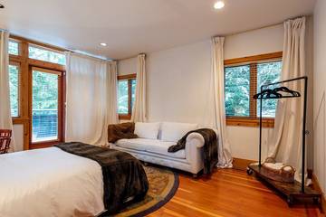 Chalet for 15 Guests in Whistler, Whistler Blackcomb, Picture 3