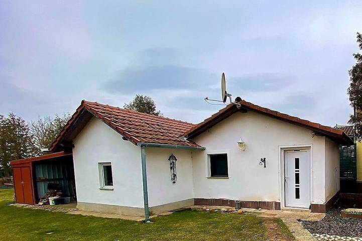 Ferienhaus für 2 Personen, mit Garten