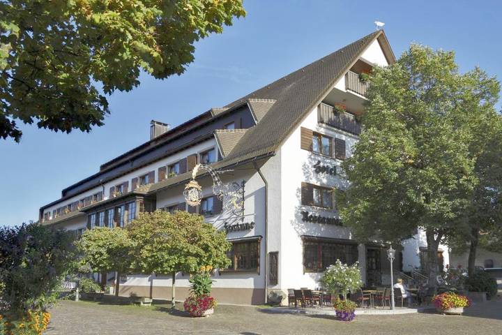 Hotel für 2 Personen, mit Balkon und Terrasse sowie Ausblick in Kirchzarten