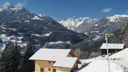 Ferienwohnung für 4 Personen, mit Ausblick und Sauna sowie Garten in Schruns-Tschagguns