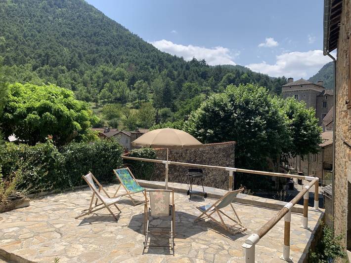 Gîte pour 4 personnes, avec terrasse