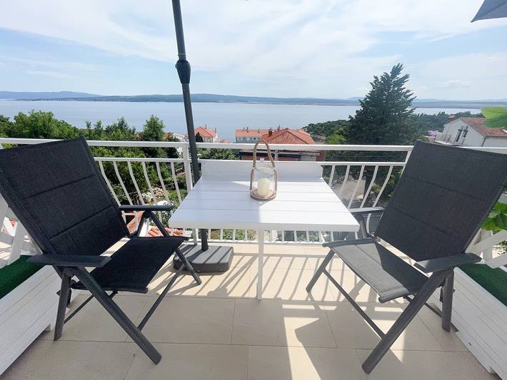 Ferienwohnung für 2 Personen, mit Balkon in Kvarner Bucht