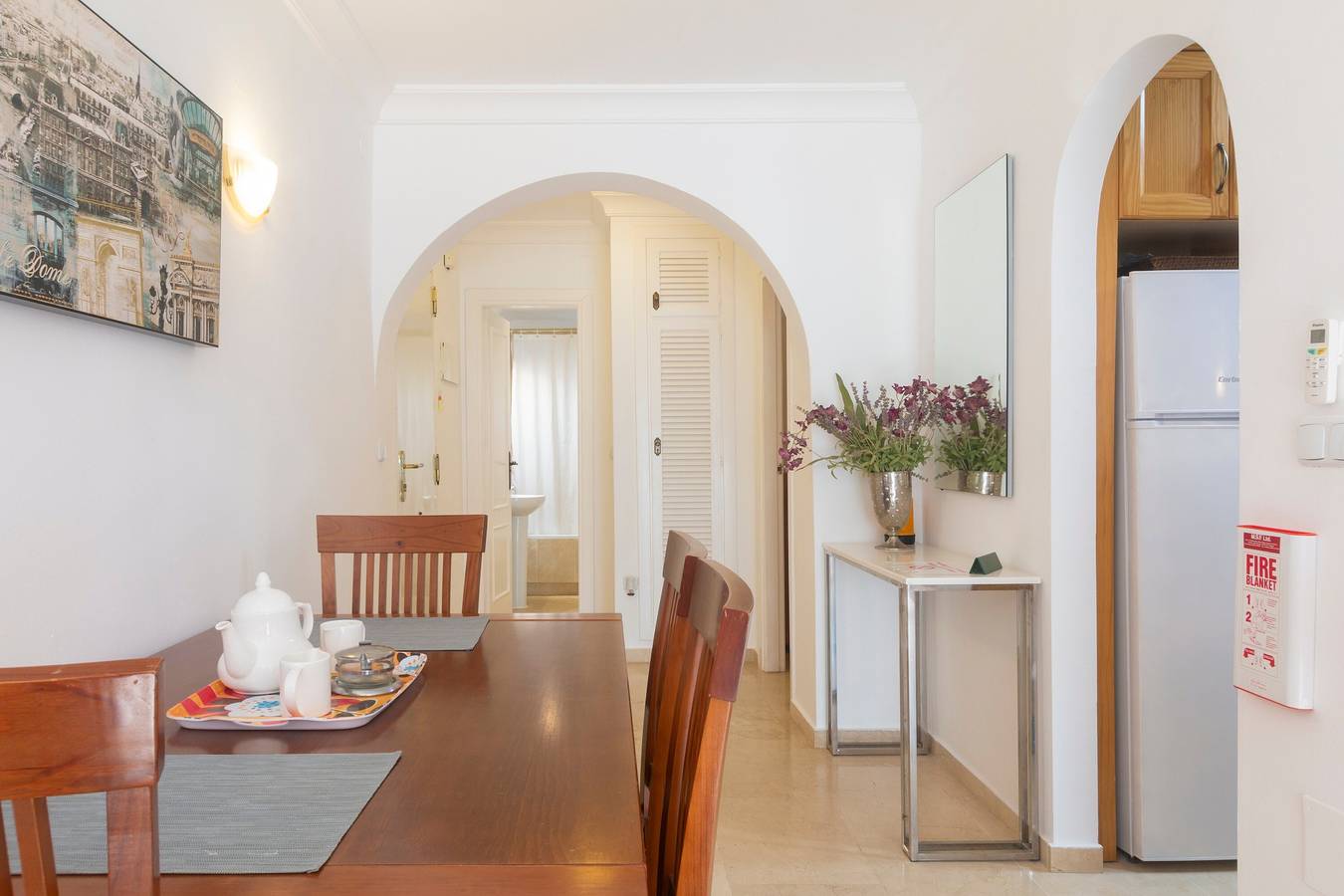 Ganze Wohnung, Ferienwohnung '9A Escorpio' mit Bergblick, Pool und Wlan in El Paraíso, Estepona