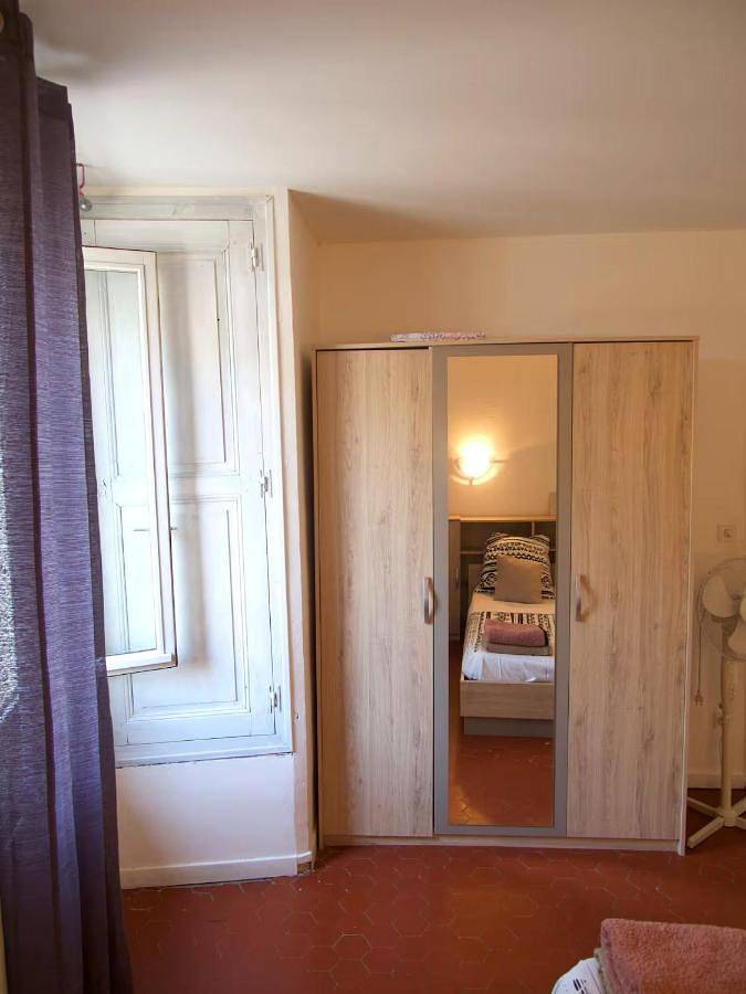 Gîte pour 4 personnes, avec vue, animaux acceptés dans Office De Tourisme De Greoux Les Bains - 4