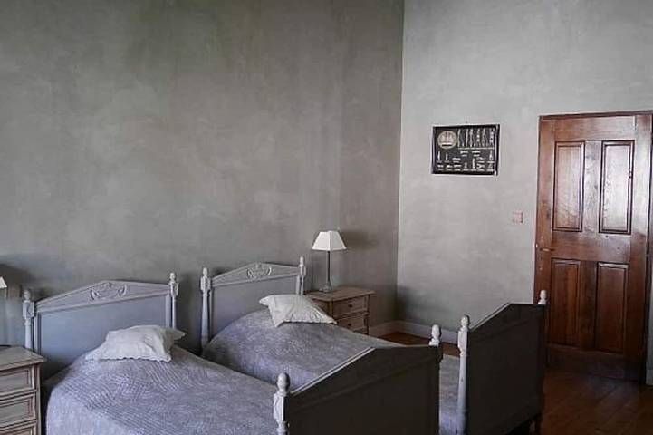 Location de vacances pour 12 personnes, avec jardin et terrasse à Althen-des-Paluds - 4