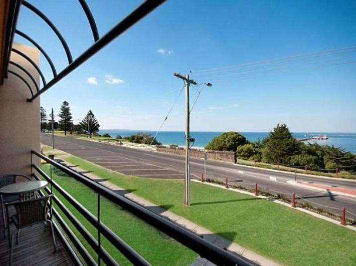 Location de vacances pour 2 personnes, avec vue et jardin dans Victoria