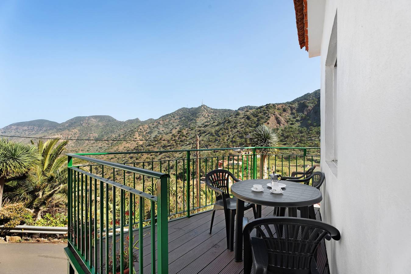 Casa de vacaciones 'Casa De Berta' con vistas a la montaña, terraza privada y Wi-Fi in Epina, Vallehermoso