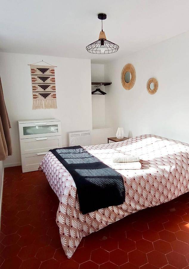 Gîte pour 4 personnes, avec Terrasse et Jardin dans Port de Carcassonne