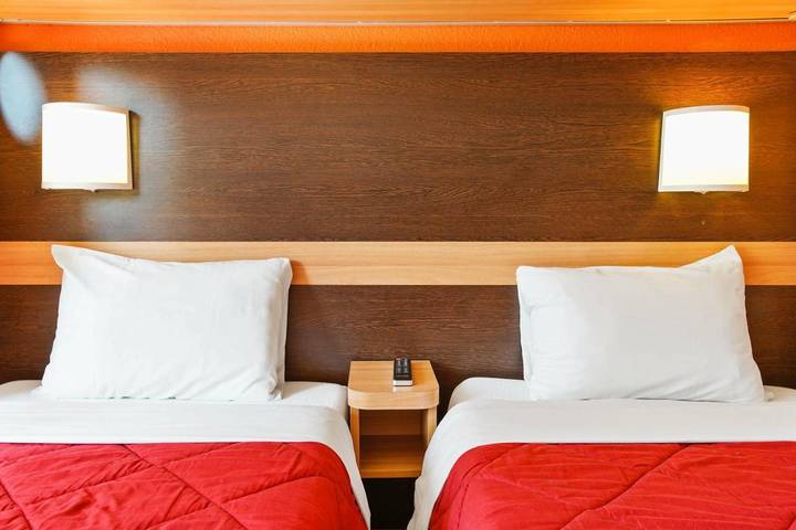 Hôtel pour 2 personnes, avec terrasse à Villejust - 4