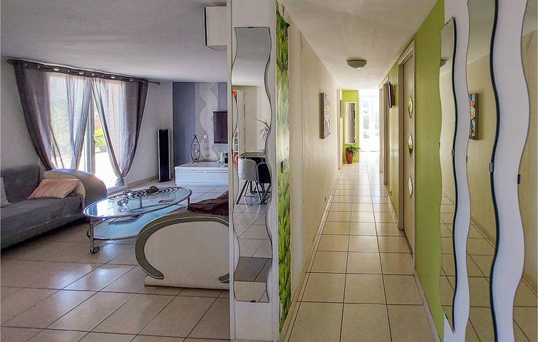 Location de vacances pour 10 personnes, avec terrasse, animaux acceptés à Murviel-lès-Montpellier - 4