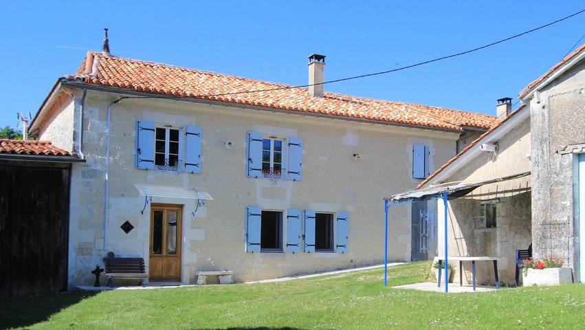 Casa de huéspedes para 8 personas, con terraza y jardín - 1