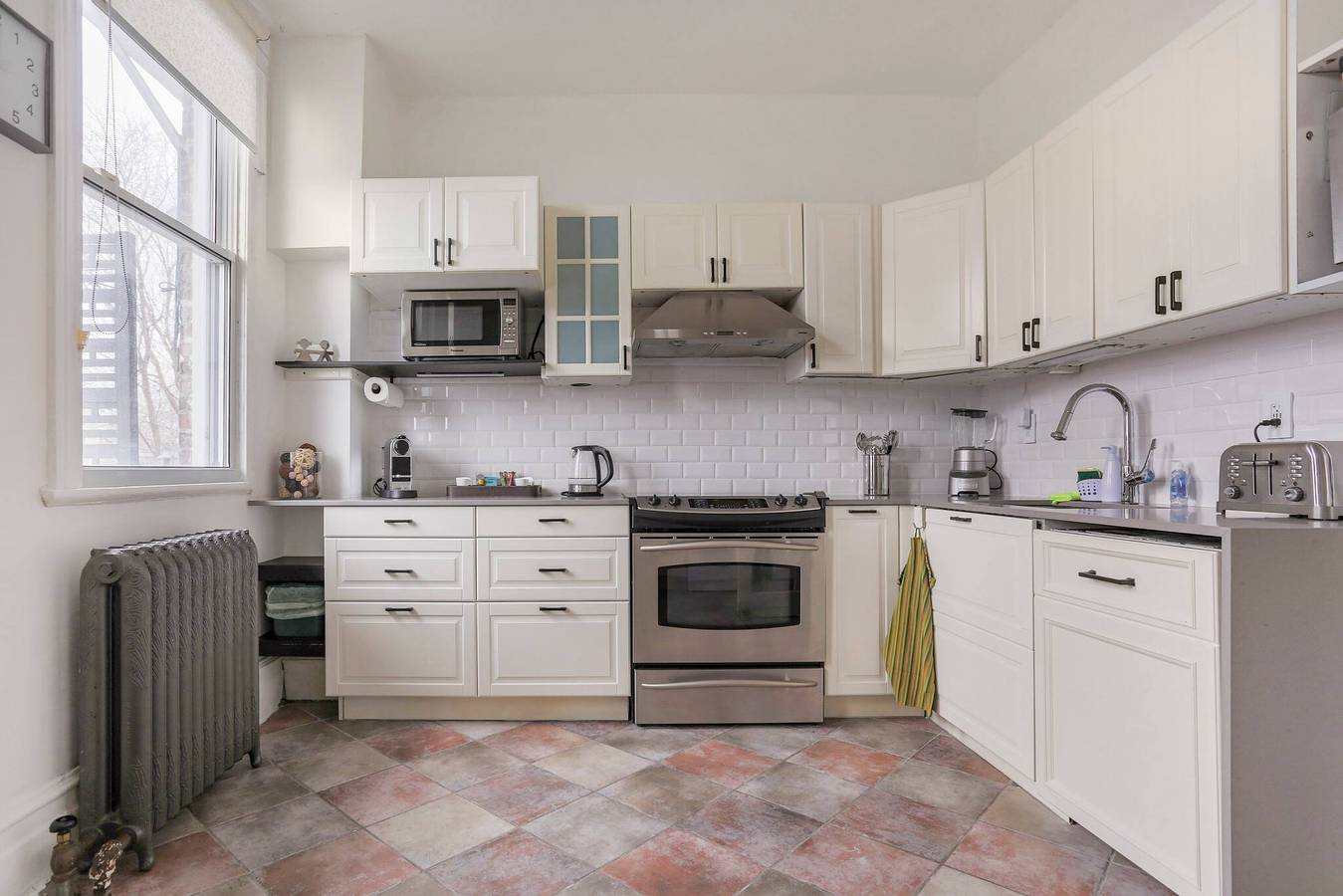 Apartamento entero, Dúplex superior a dos minutos de la calle Sherbrooke in Montreal, Quebec