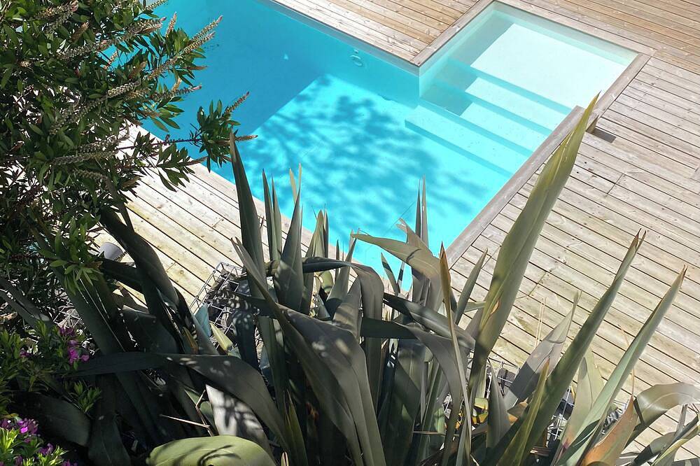 Villa with pool, 15 min walk from the beach in Hendaya, Region de Bayona