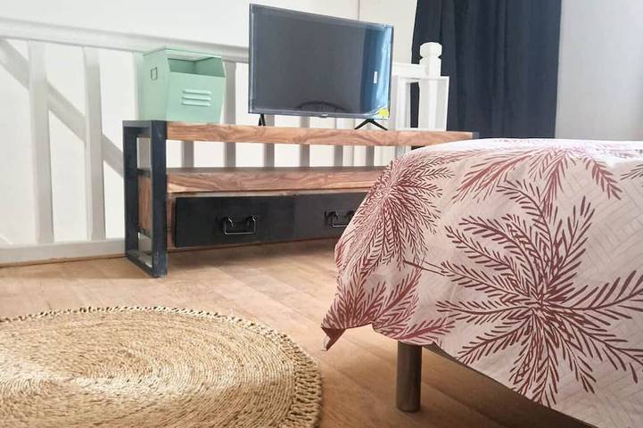 Gîte pour 4 personnes, avec Jacuzzi ainsi que Jardin et Piscine à Saint-Martin-de-Valgalgues - 4