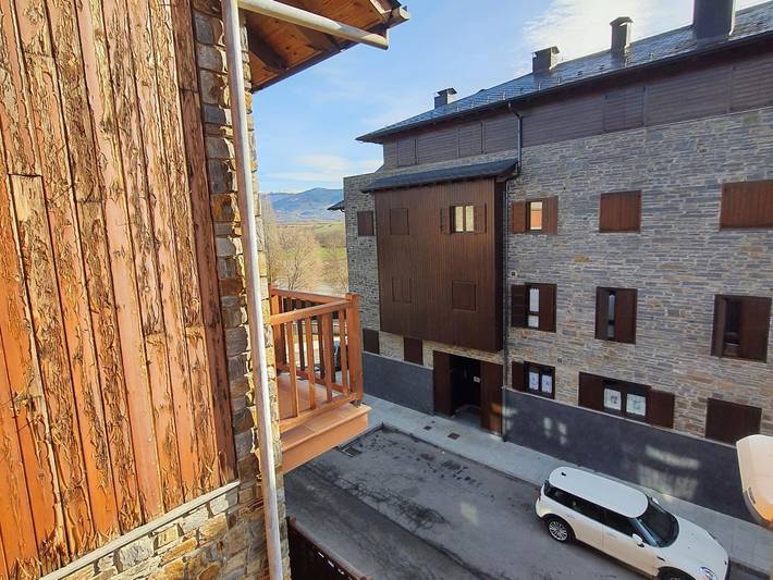 Gîte pour 8 personnes, avec balcon à Puigcerdà - 3