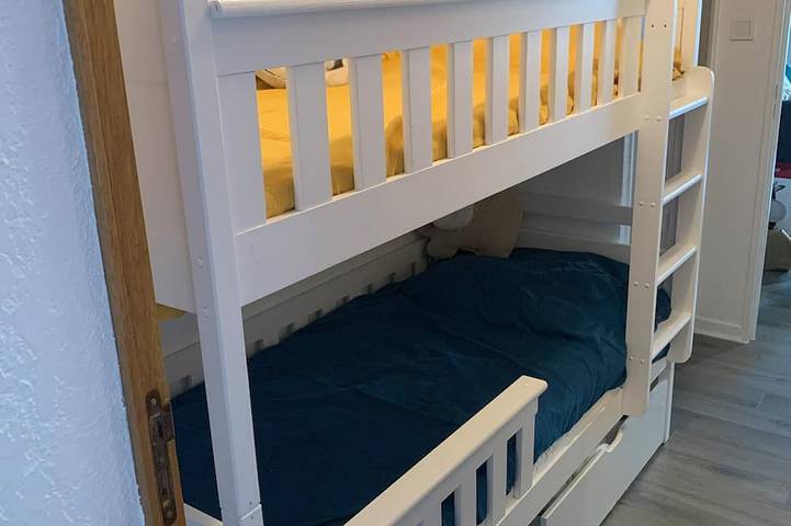 Ganze Wohnung, Gemütliche Wohnung 500 m vom Strand, perfekt für Familie mit 2 Kindern in Saint-Mandrier-sur-Mer, Mittelmeerküste (Frankreich)